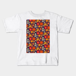 Floral pattern - beautiful floral design - floral illustration Kids T-Shirt